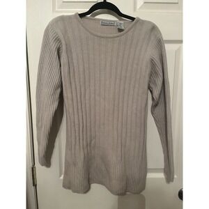 Stephanie Andrews Medium Beige Lambs Wool and Angora Rabbit Hair Sweater Vintage